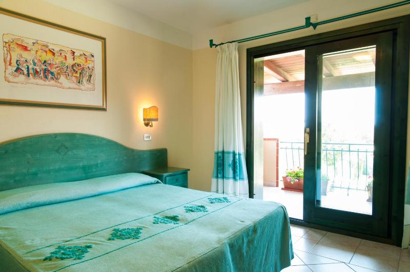Double Room image 1