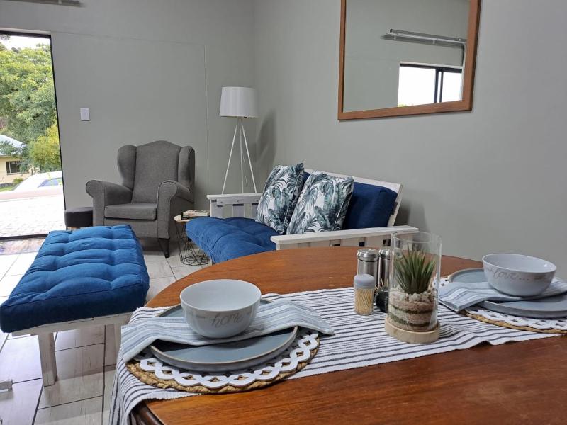 Happy Daze (Self catering) Images