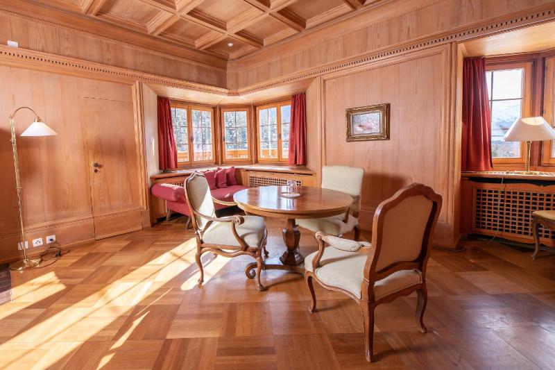 Junior Suite with Balcony image 4