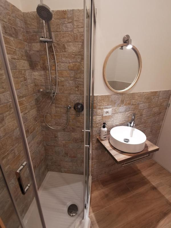 Double Room with Private External Bathroom image 3