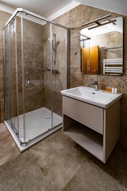 Twin/Double Room image 1