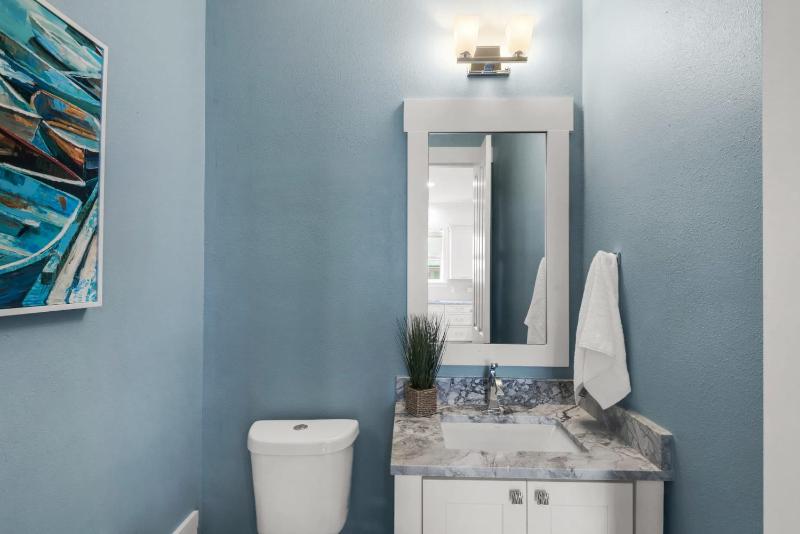 Beach House with Heated Pool 100 Steps from Beach - image 19