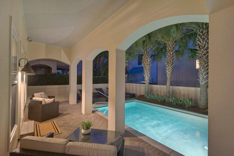 Beach House with Heated Pool 100 Steps from Beach - image 12