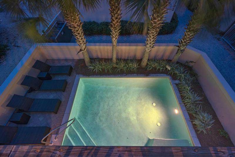Beach House with Heated Pool 100 Steps from Beach - image 27