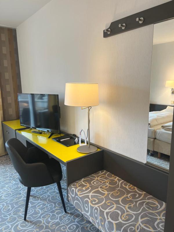 Double Room image 1