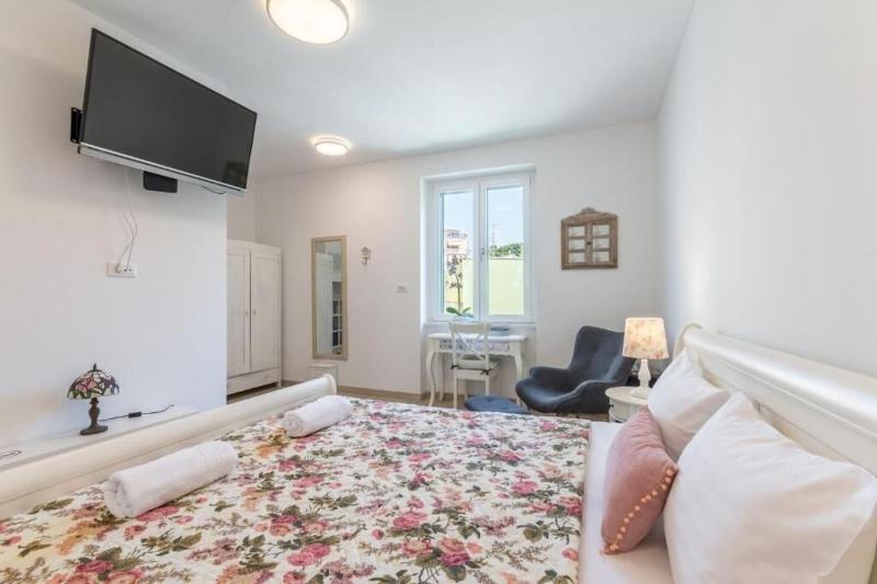 Apartments and Room Poesia - image 8