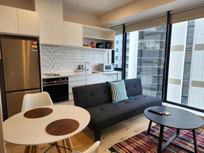 U Suites on Victoria - image 4