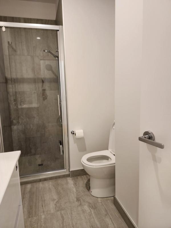 U Suites on Victoria - image 5