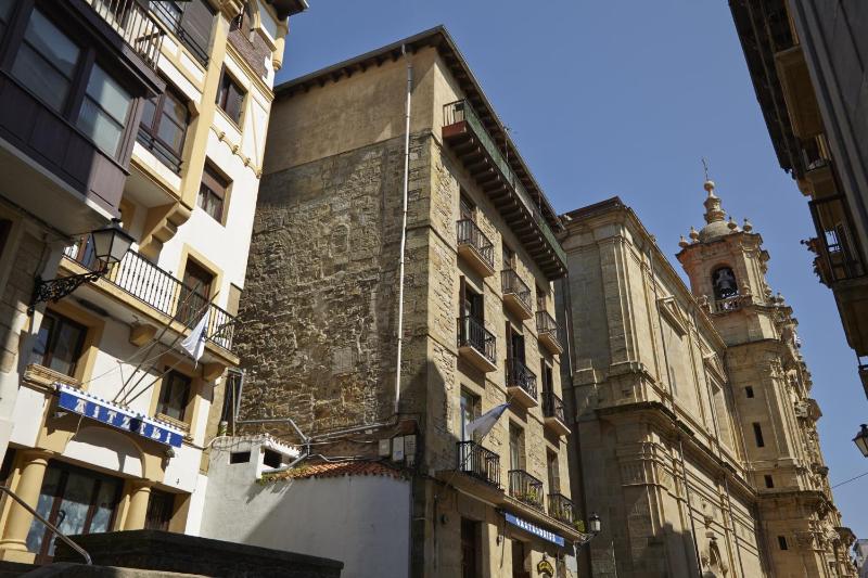 Santa Maria by FeelFree Rentals - image 16