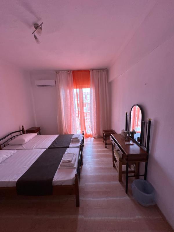 Pansion Angela - image 15