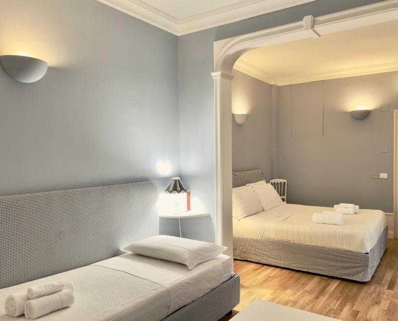 Junior Suite with Garden View image 4