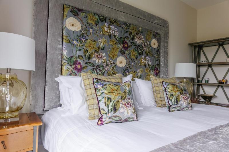 Superior Double Room image 4