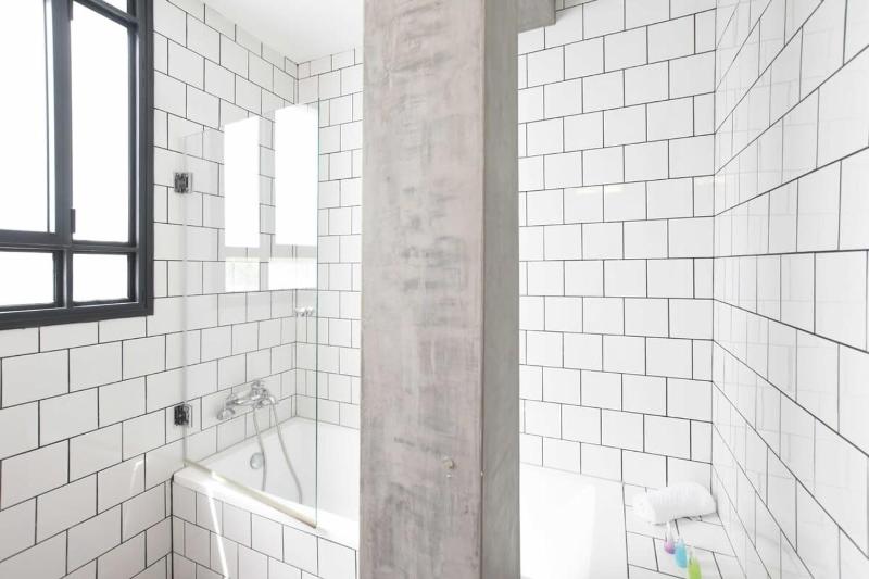 Central 2BR with Balcony in Dizengoff by HolyGuest - image 15