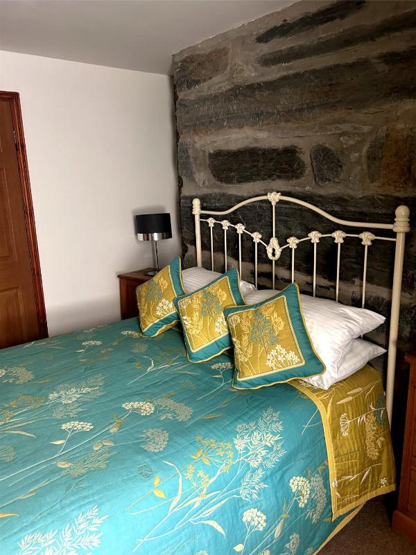 Standard Double Room image 4