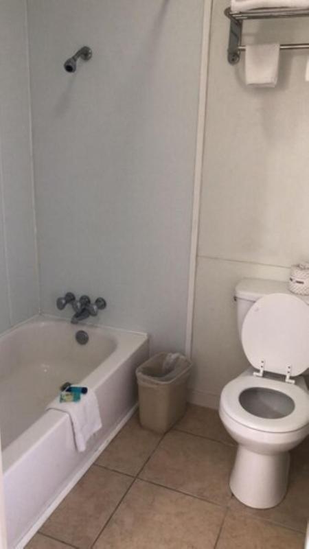Standard Double Room image 2