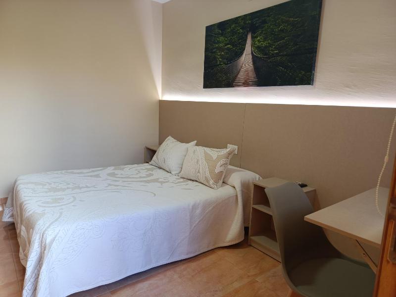 Double Room Without Exterior View image 1