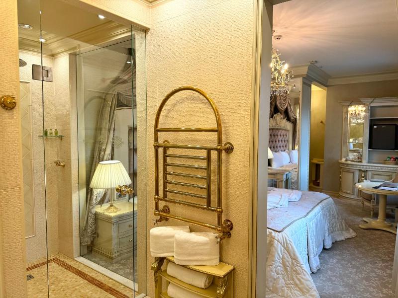 Premium Double Suite image 2
