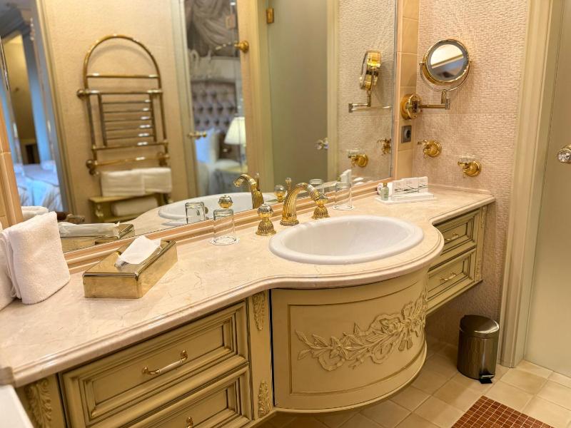 Premium Double Suite image 3