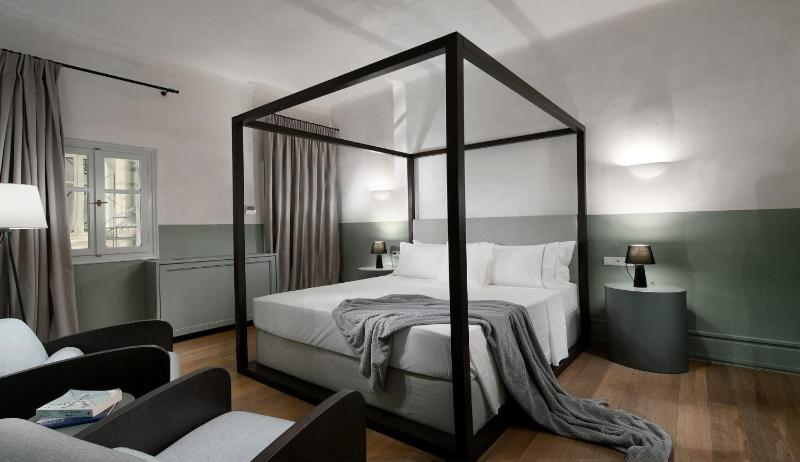 Stunning Athens Apartment 1 Bedroom Apartment Juvia Athinaidos - image 5