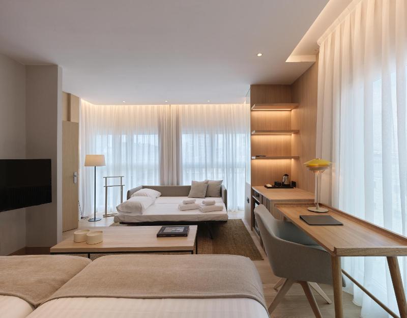 Junior Suite with Sofa Bed image 1