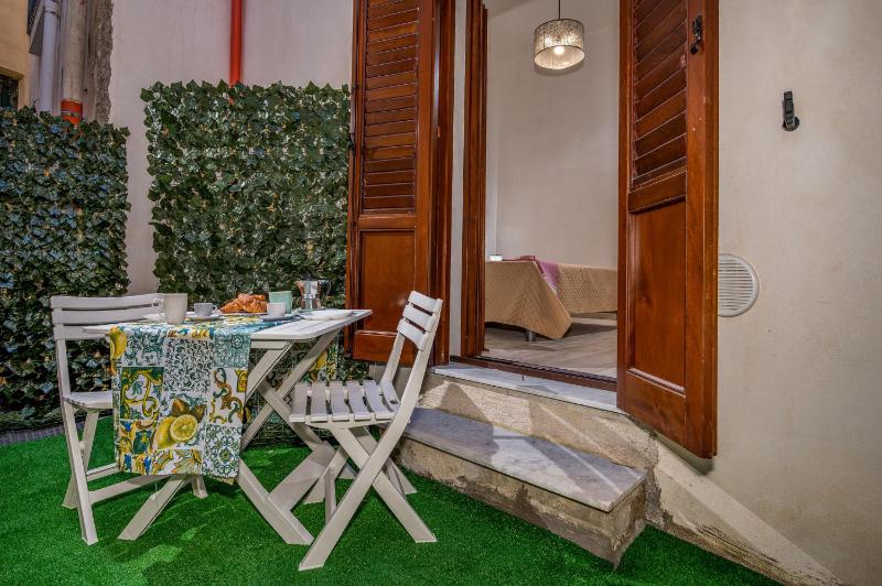 Casa Del Golfo SantAntonino - image 5