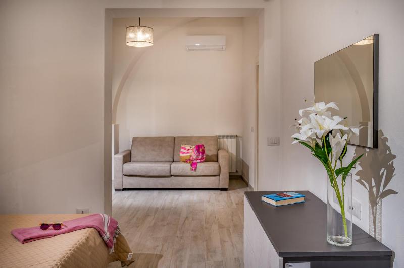 Casa Del Golfo SantAntonino - image 31