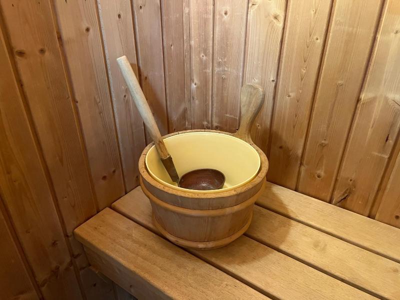 Deluxe Double Room image 3