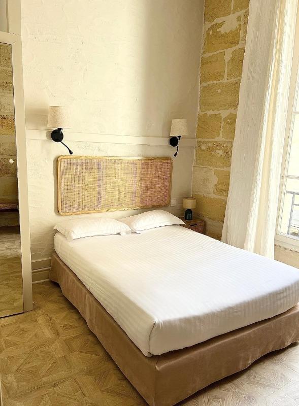 Classic Double Room image 1