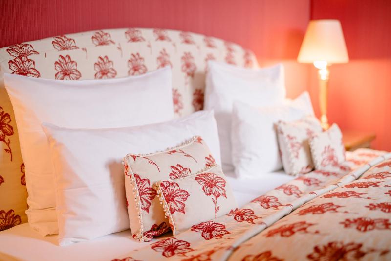 Junior Suite image 1