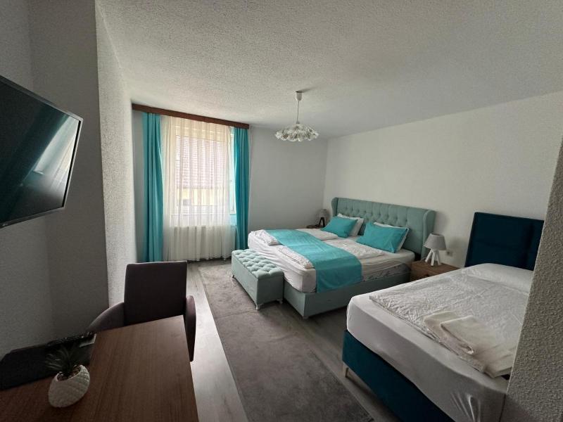Triple Room image 3