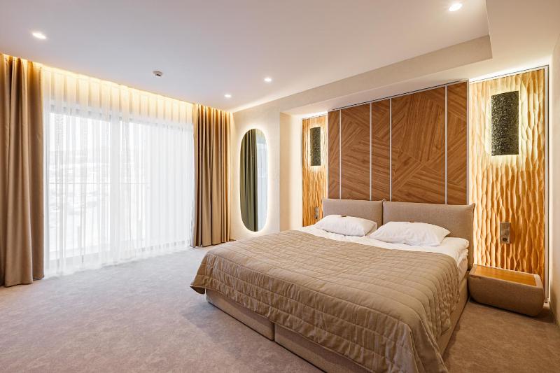 Apartments Type 6 with Spa Access image 1