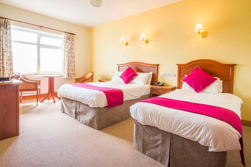 Double Room image 1