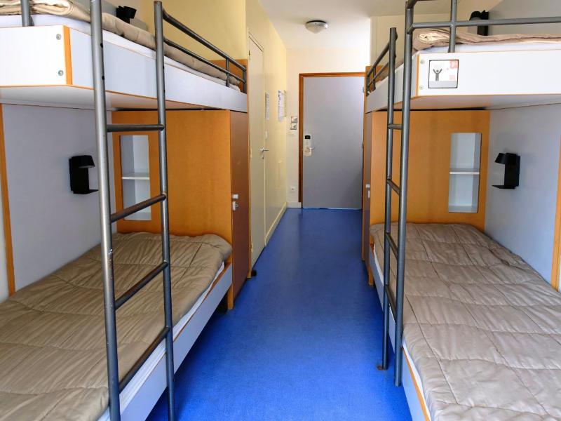 Quadruple Room with Shower image 1