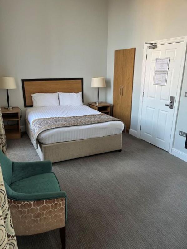 Superior Double Room image 2