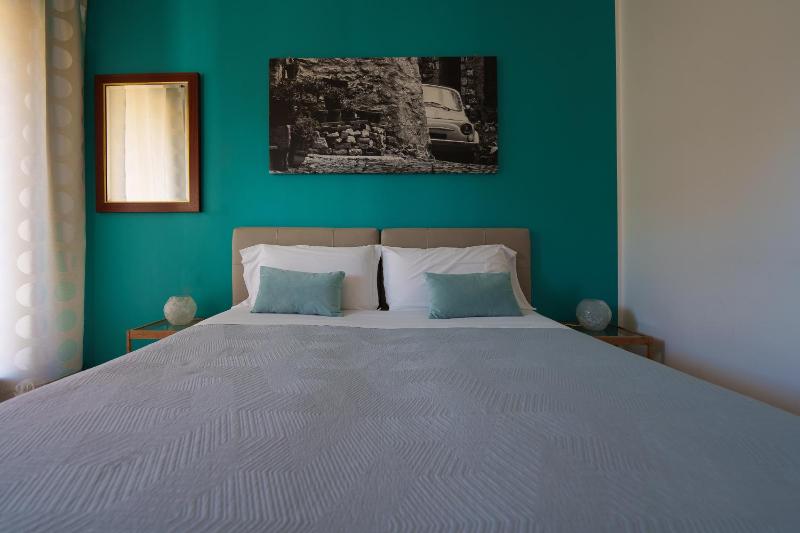Double or Twin Room image 4