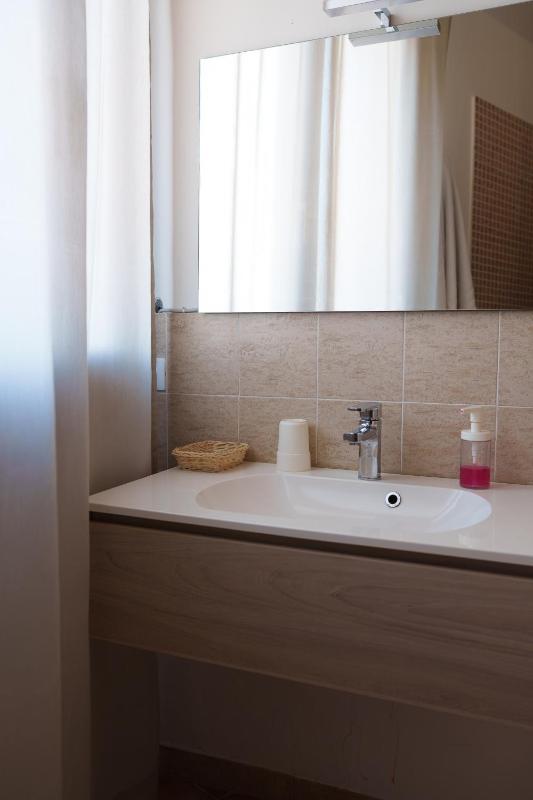 Double or Twin Room image 2