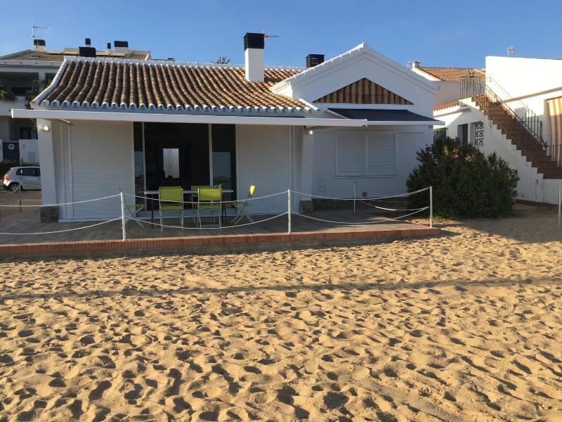 Chalet sobre la playa , Images