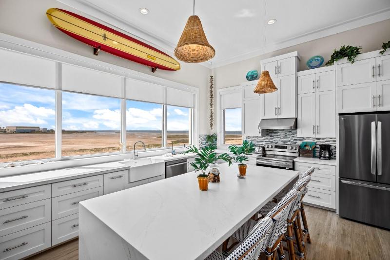 Call Me The Breeze - Private home at The Shores home - image 5