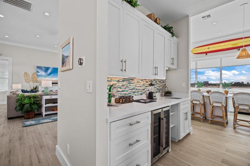 Call Me The Breeze - Private home at The Shores home - image 12