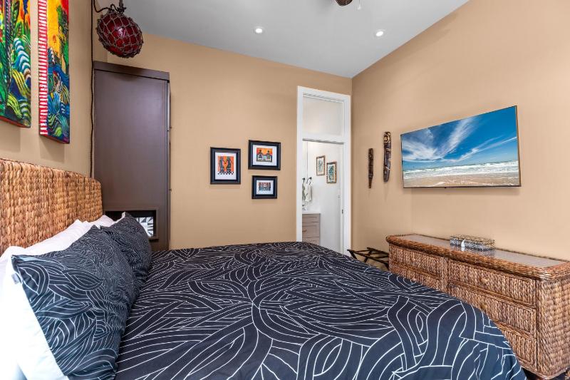 Call Me The Breeze - Private home at The Shores home - image 29