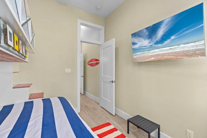 Call Me The Breeze - Private home at The Shores home - image 21