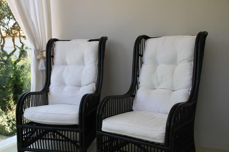 Three-Bedroom Apartment with Terrace image 3