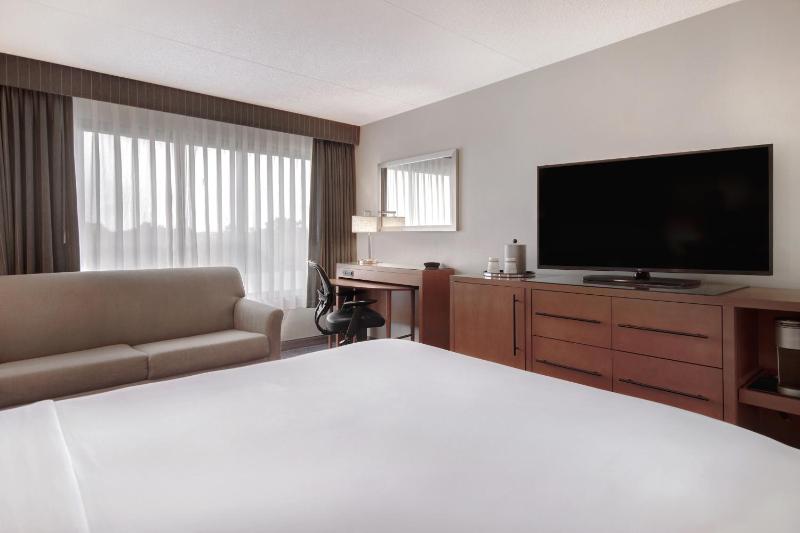 Standard Room image 3