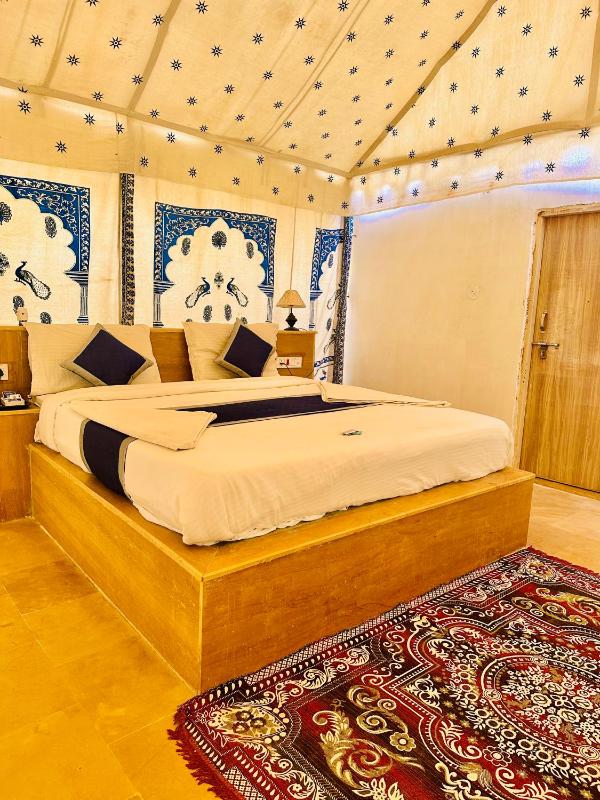 Best Desert Camp In Jaisalmer Red Velvet - image 12