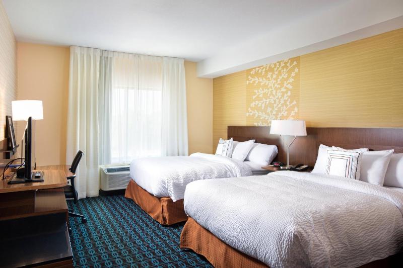 Queen Room image 1
