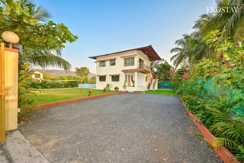 EKOSTAY - Bloomfield Villa - image 23