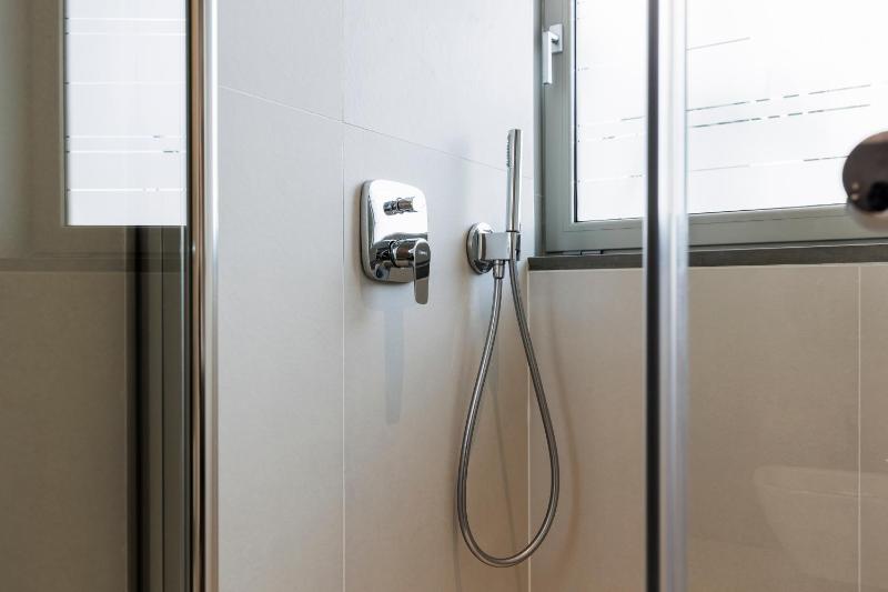 Double or Twin Room image 4