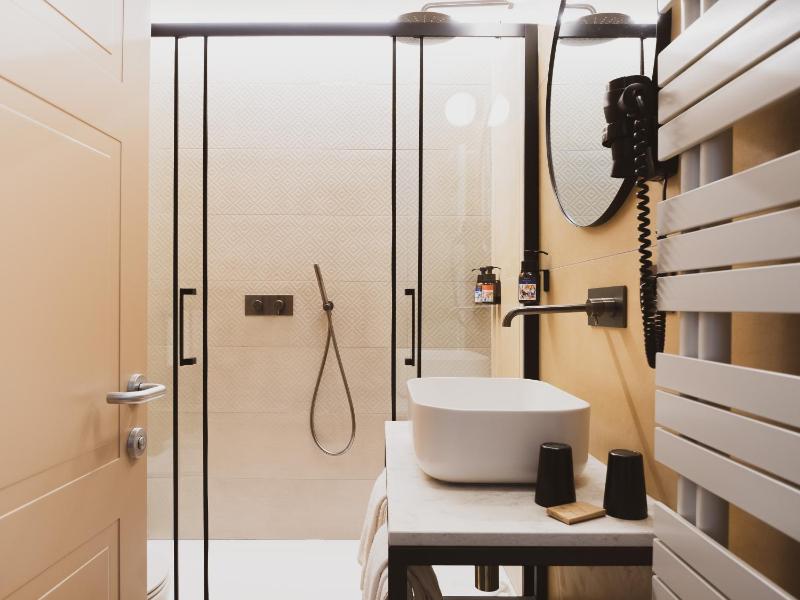  Standard Double or Twin Room with Balcony -  Sardart image 3
