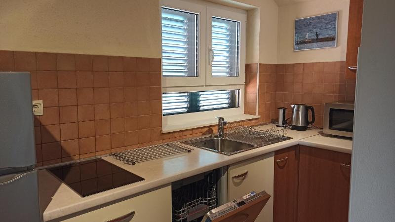 Seaside Apartments Laurus Murter - image 3
