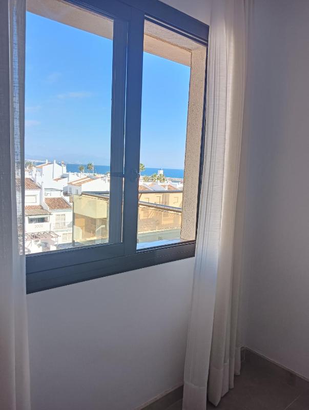 Lovely apartment with pool & sea views - Marina Del Castillo 2129 - image 11